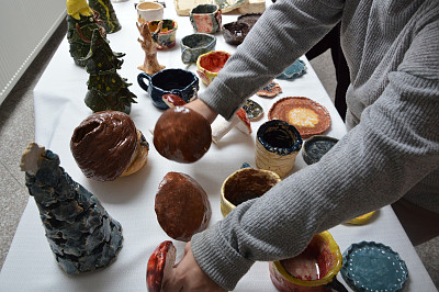 Wystawa prac ceramicznych